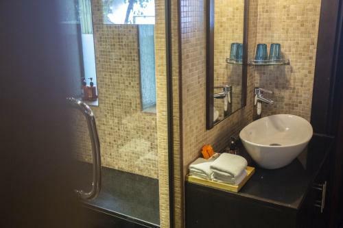 Hotel Tup Kaek Sunset Beach Resort-sha Plus