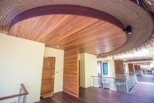 Hotel Tup Kaek Sunset Beach Resort-sha Plus