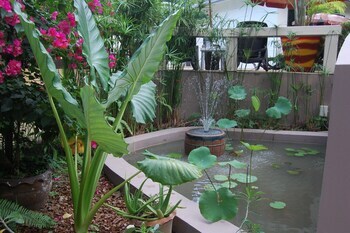 Hotel Baan Sukreep Resort
