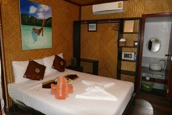 Hotel Baan Sukreep Resort