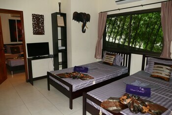 Hotel Baan Sukreep Resort