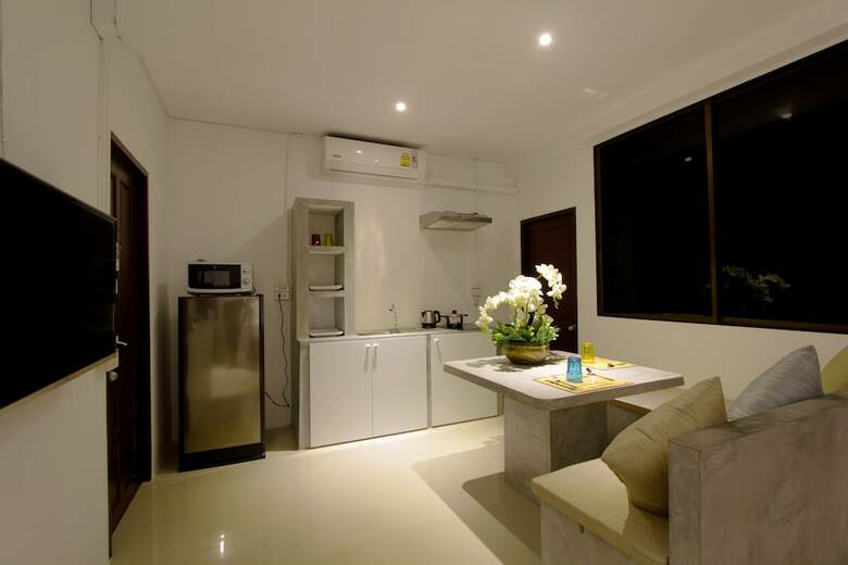 Samui Beach Residence Hotel