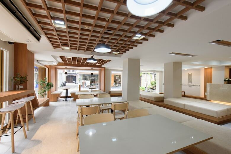 Grand Watergate Hotel