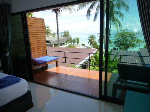 Hotel Kathalee Beach Resort & Spa