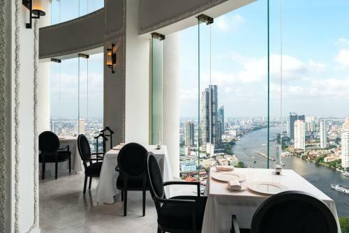 Hotel Tower Club At Lebua
