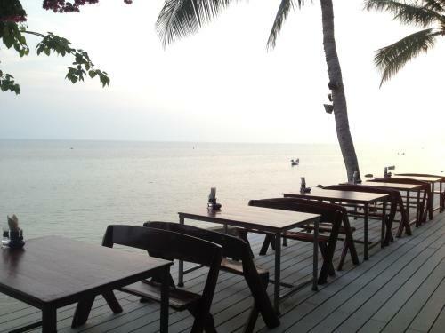 Hotel The Bay Resort & Restaurant