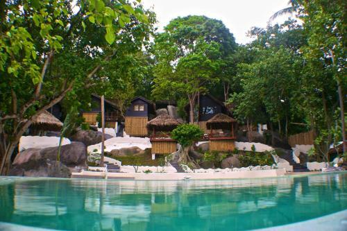 Hotel The Bay Resort & Restaurant