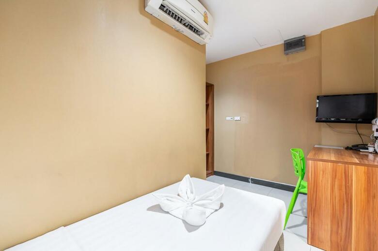 Hostal The Richy Place Guest House