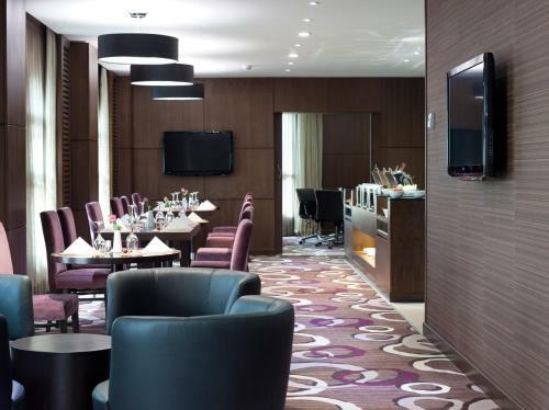 Hotel Crowne Plaza Madinah