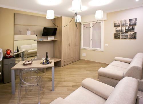 Hostal Marbia Guest House