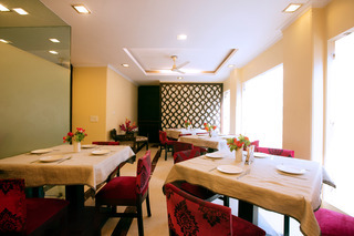 Hotel The Pearl - A Royal Residency