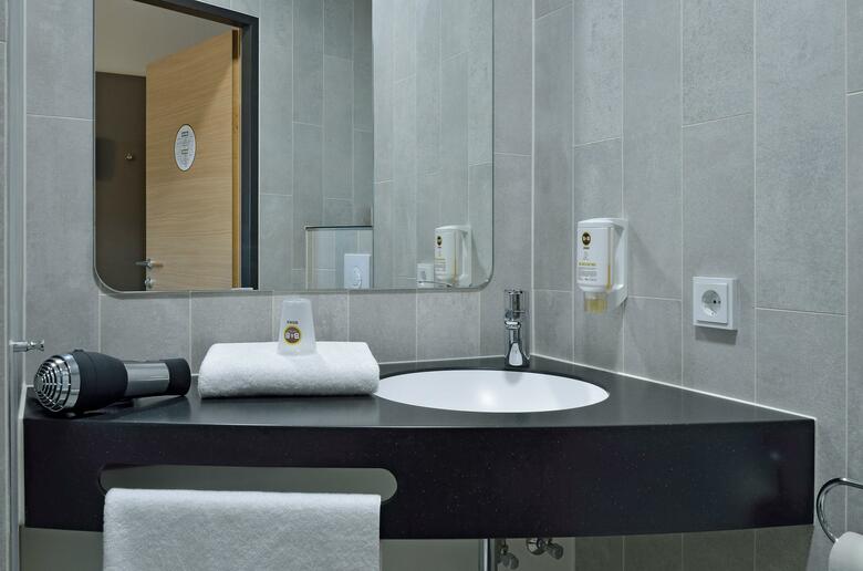 Hotel Ibis Duisburg Hauptbahnhof