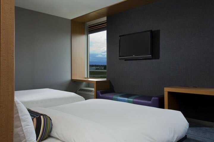 Hotel Aloft Denver International Airport