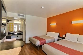 Motel 6 Santa Barbara - Carpinteria North