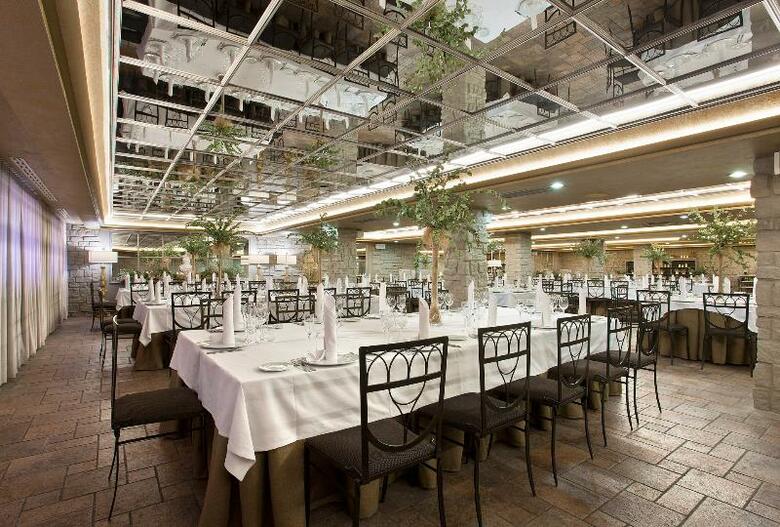 Pamplona El Toro Hotel & Spa