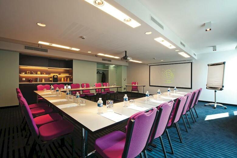Hotel Holiday Inn Paris-porte De Clichy