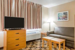 Hotel Mainstay Suites Milwaukee Airport