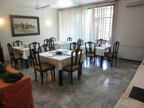 Hostal Horizon Luxury Guesthouse