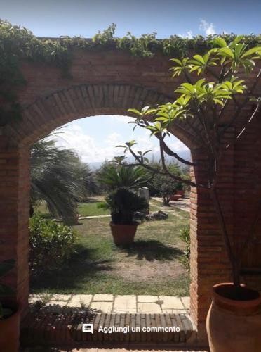 Bed & Breakfast Villa Chiarenza Maison D'hotes