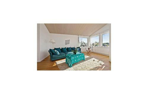 Holiday Home Hamburgsund With A Fireplace 01