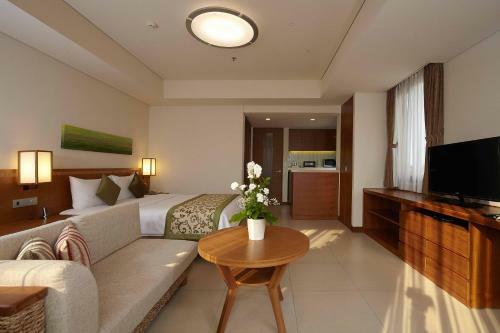 Hotel Axia South Cikarang Service Apartment
