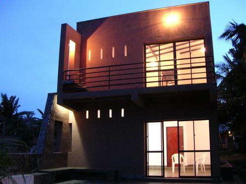 Sri Beach Bungalows And Villa