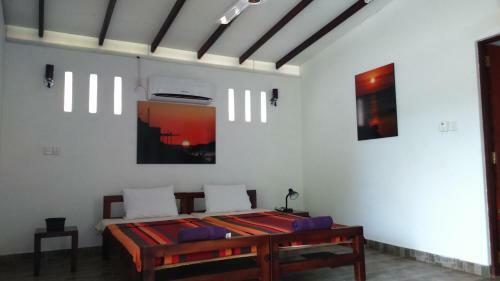 Sri Beach Bungalows And Villa