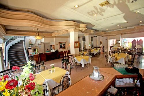 Hotel Galleria