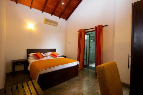 Hamilton Beach Villa