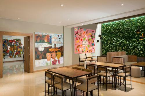 Hotel The Grove Style Ambarukmo