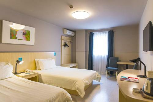 Hotel Jinjiang Inn Dalian Development District Light Railway Station