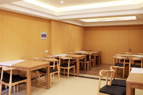 Greentree Inn Shenzhen Kengzi Express Hotel