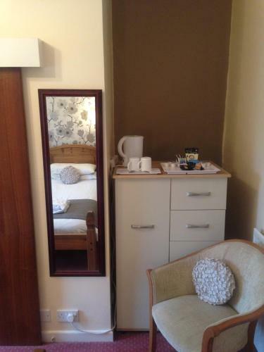 Hostal Maenllwyd Guest House