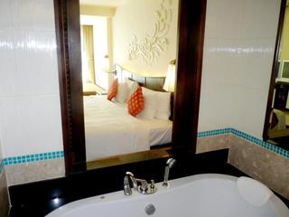 Hotel Patong Paragon Resort & Spa