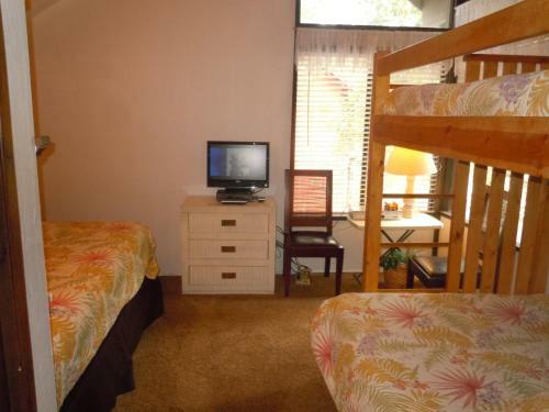 Two-bedroom Premier Unit #70 By Escape For All Seasons