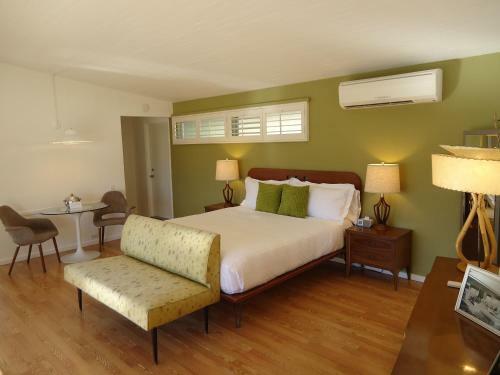 Del Marcos Hotel - Adults Only 21 & Up