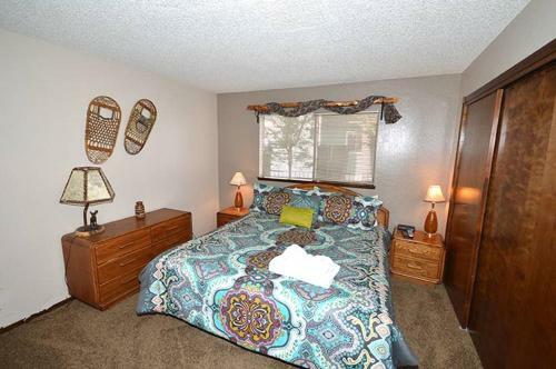 Slalom Court Holiday Home
