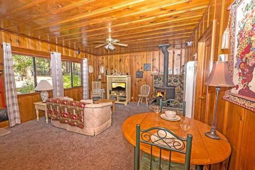 Carson Avenue Holiday Home