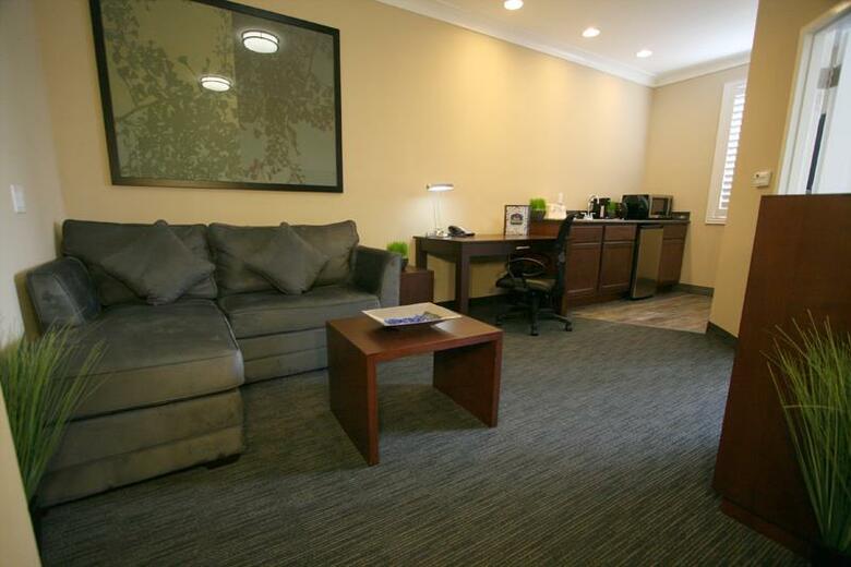 Hotel Best Western Plus Avita Suites