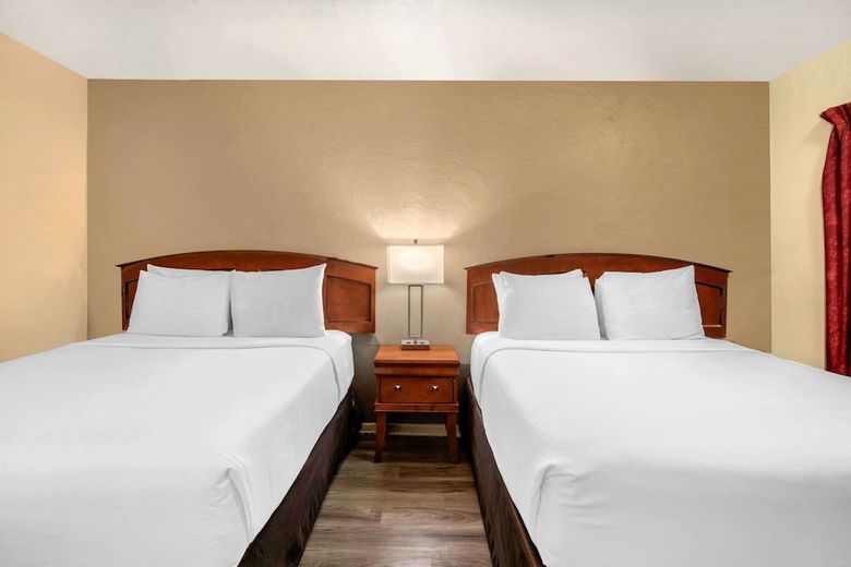 Hotel Econo Lodge Inn & Suites Durango