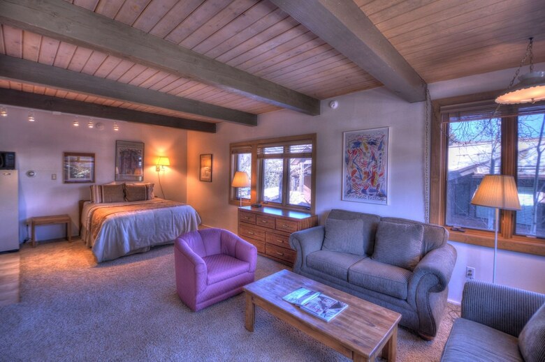 Aparthotel Aspenwood, A Destination Residence