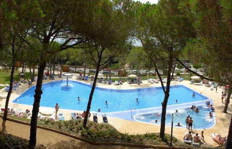 Ciutat De Palol Aparthotel