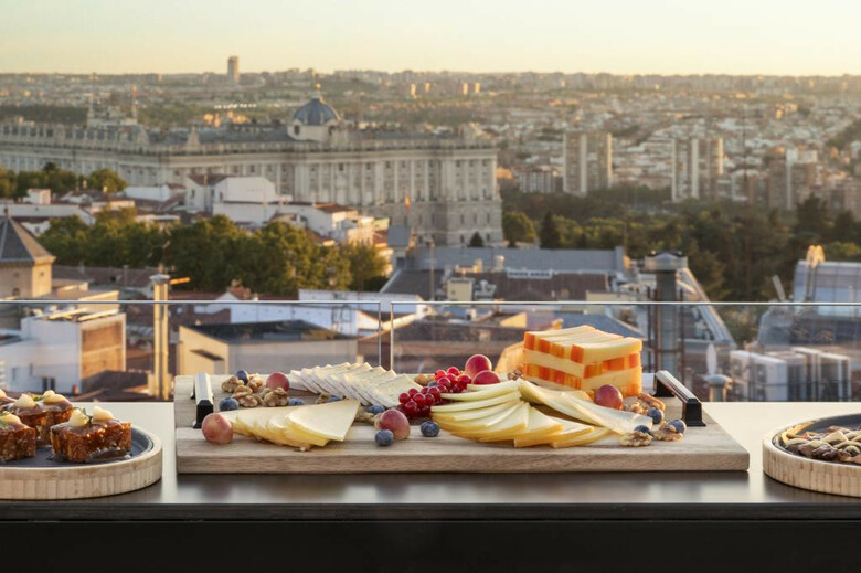 Catalonia Plaza Espa�a Hotel & Spa