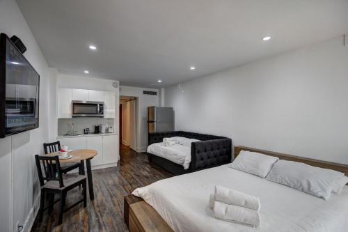 Deluxe Studios And Apartments At The Shelborne