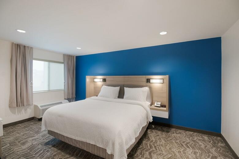Hotel Springhill Suites By Marriott Dallas/stemmons
