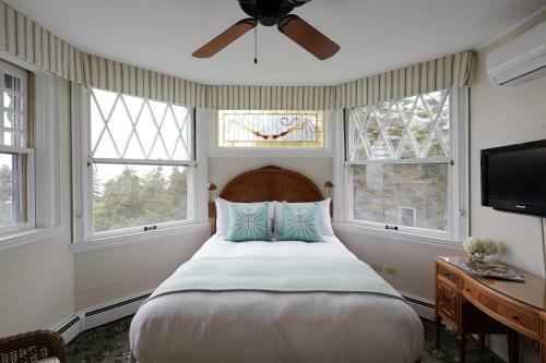 Hotel Cape Arundel Inn And Resort