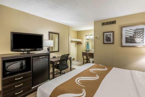 Hotel Quality Inn University Lansing