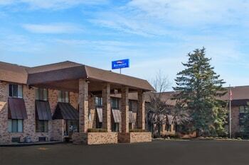 Motel Baymont Inn And Suites Midland