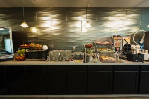 Hotel Howard Johnson Saint Robert