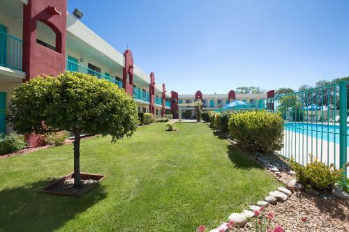 Hotel Days Inn Santa Fe